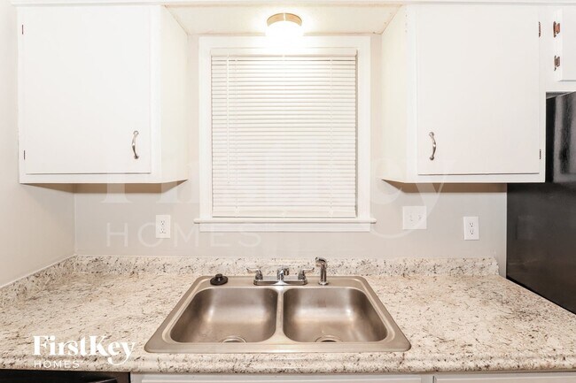 Photo - 6901 Aspenhill Dr