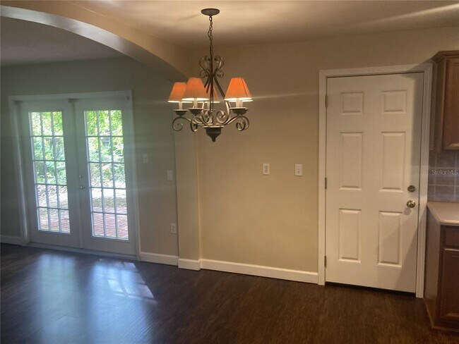 Photo - 805 Oakdale St