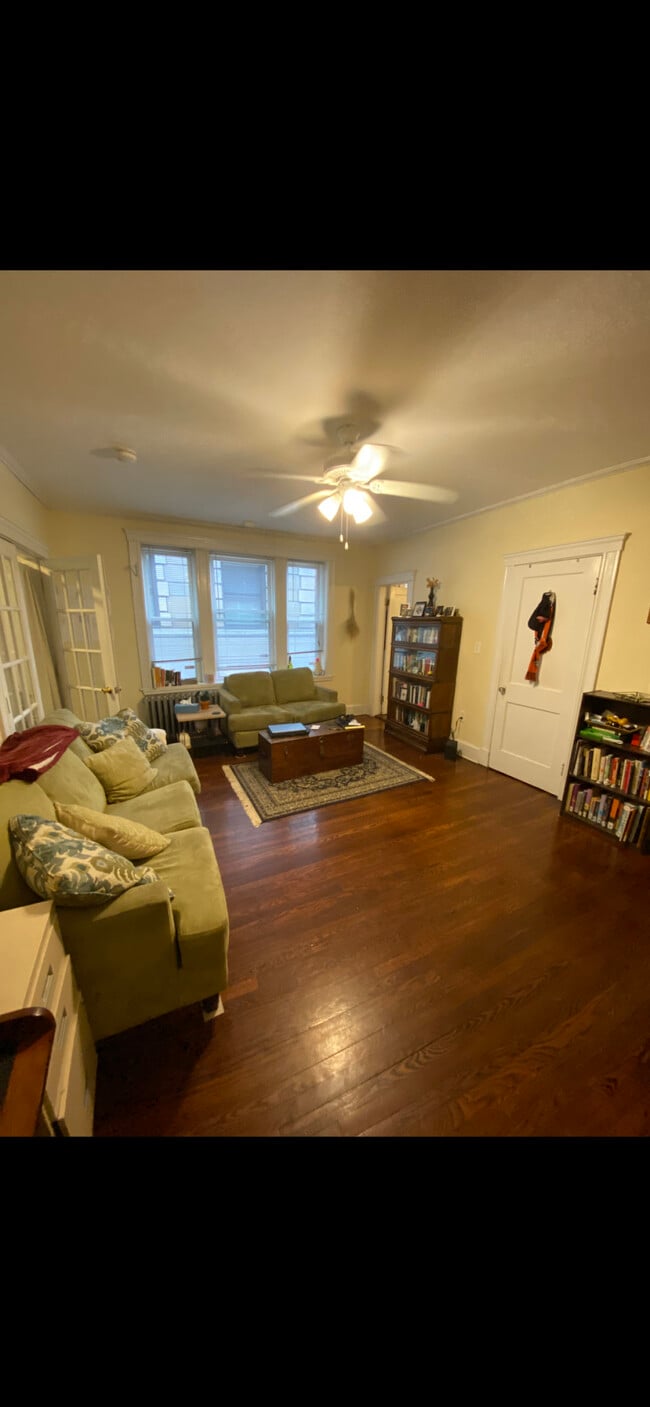 Photo - 89 Chester St Unit 1