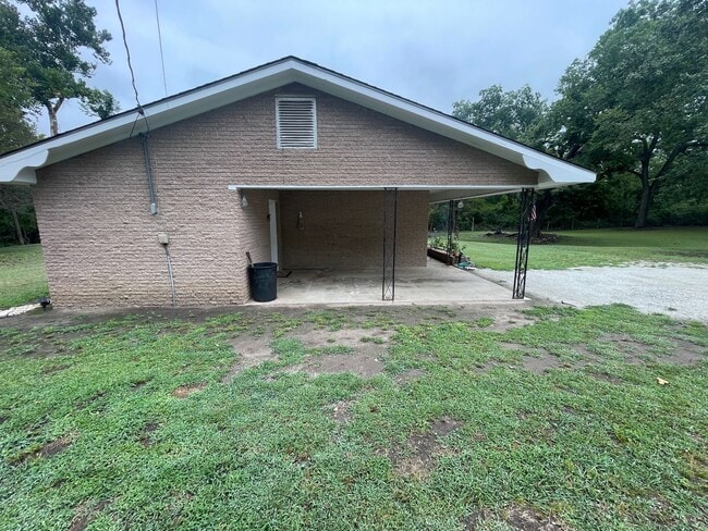 Photo - Bateman Unit House