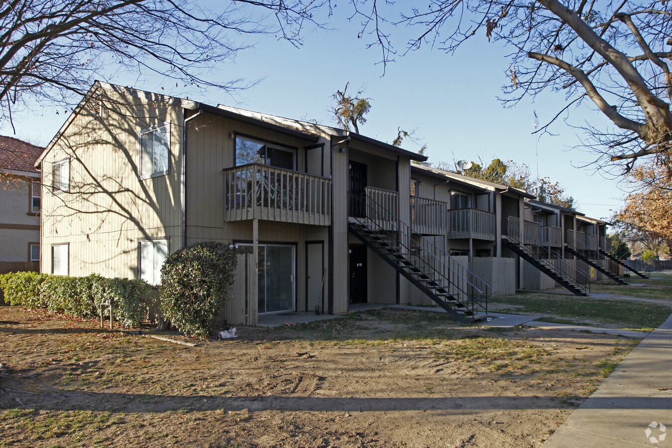Jefferson Gardens - Jefferson Gardens Apartments