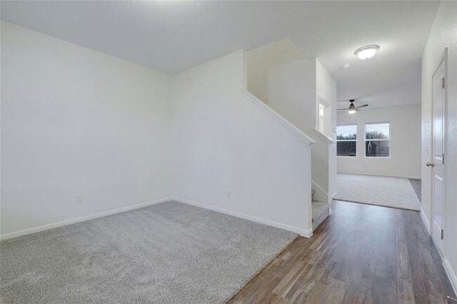 Photo - 140 Satsuma Ln