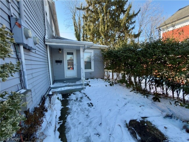 Photo - 142 1/2 Beaver Ct