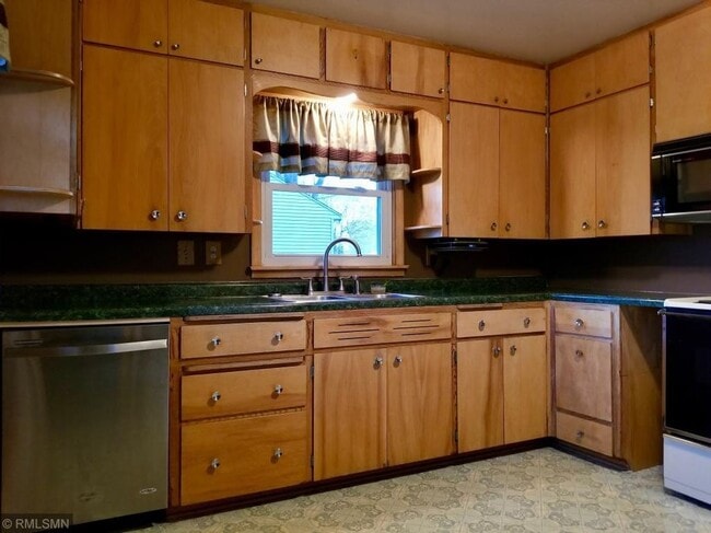 Photo - 116 S Sherwood St