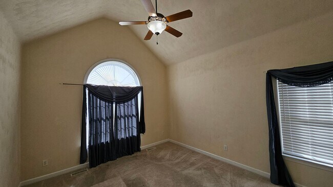 Photo - Hillpoint Farms Home