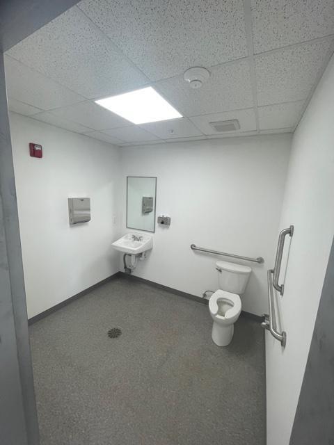 250 Route 32 Suite 106