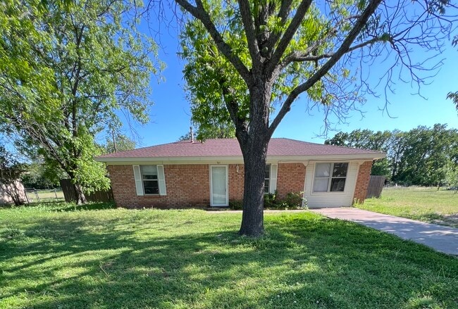 Building Photo - 301 Sandy Ln Rental