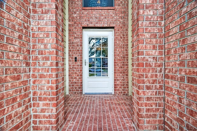 Photo - 4922 Beechknoll Ln