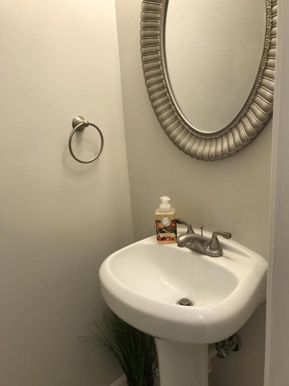 Photo - 9937 Nearbrook Ln