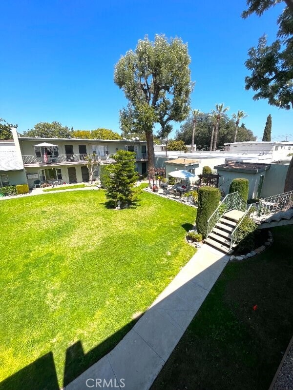 Building Photo - 142 S Princeton Ave Unit 6