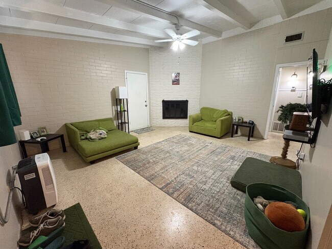 Photo - 1211 Friendship Ave