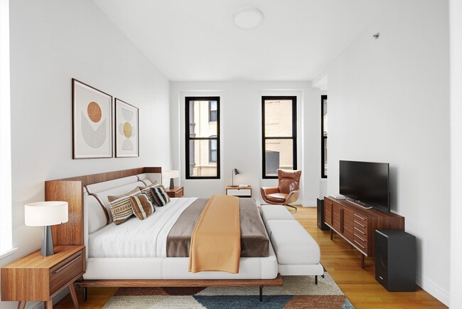 Photo - 4 Charlesgate E Unit 201