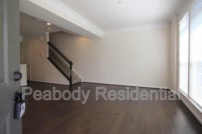 Photo - 13615 Air and Space Museum Pkwy Unit 13615 Air And Space Museum Pkwy