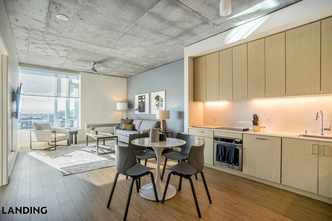 Photo - 1529 N Fremont St Unidad 215