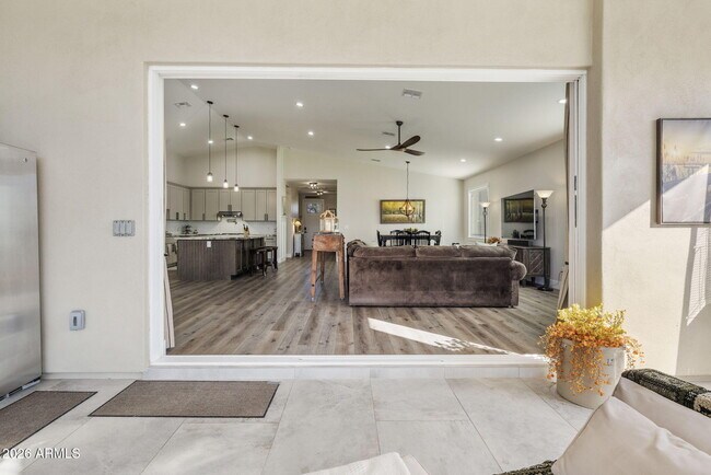 Photo - 3912 S Kyrene Rd