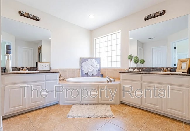 Photo - 2804 Dustin Dr