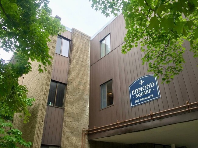 Photo - EDMOND STREET -- 147