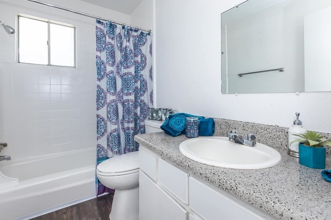 Photo - Bayberry Apartments