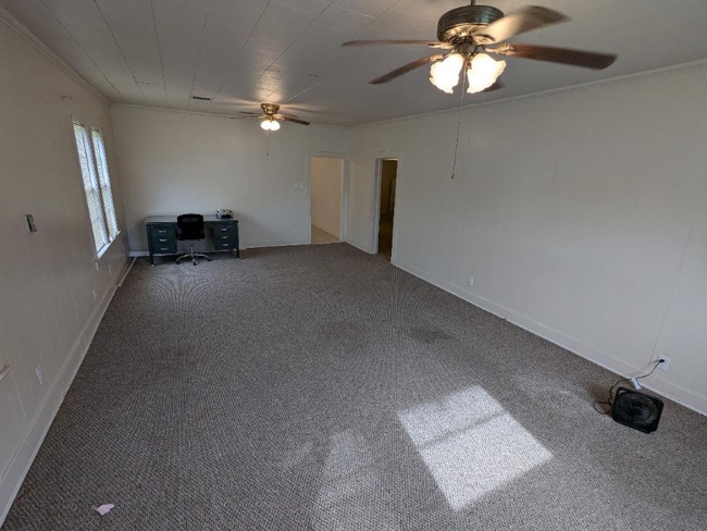 Photo - 724 N Eastern Ave