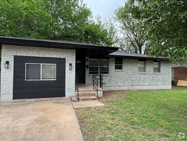 Building Photo - 421 NW 57th St Rental