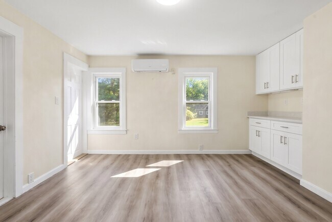 18 Aldrich Rd Unit 1