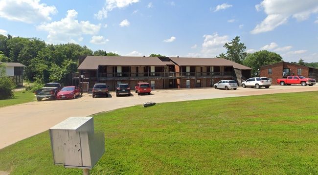 Building Photo - Lakeside Apartments