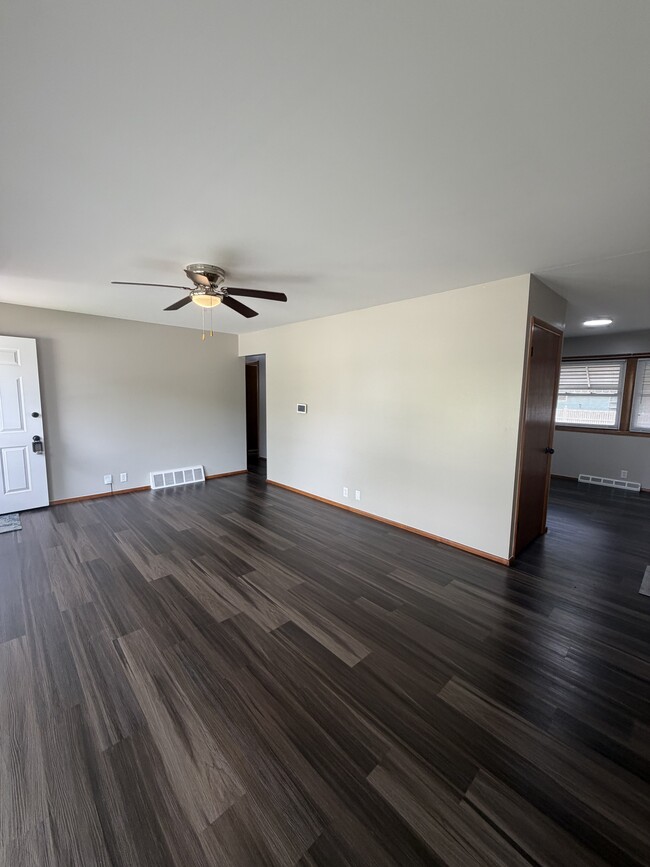 Photo - 1905 Cypress Dr