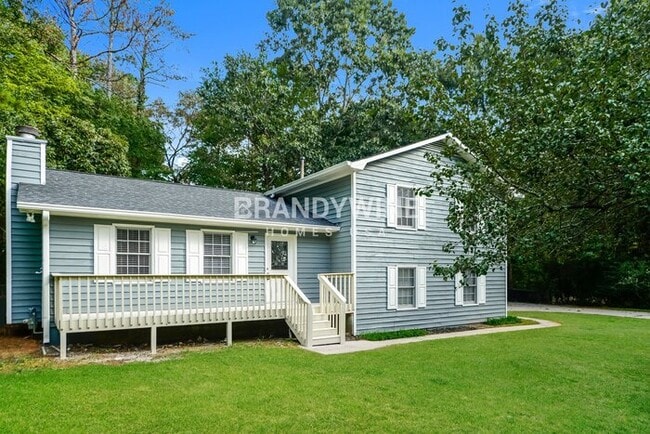 Building Photo - 95 Stone Wood Ln