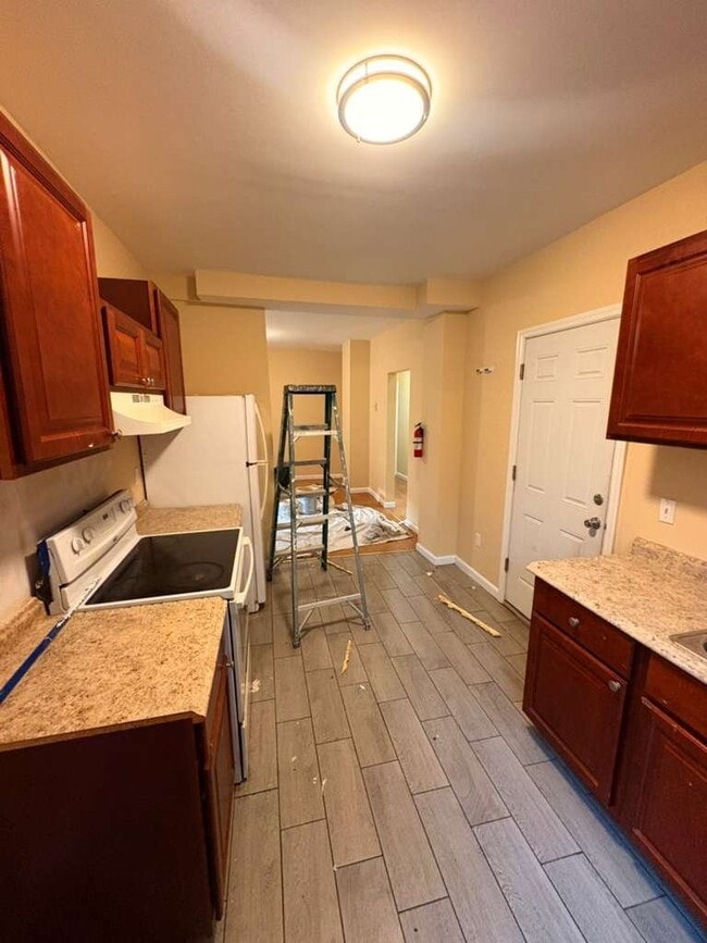 Photo - 51 N Clinton St Unit 1