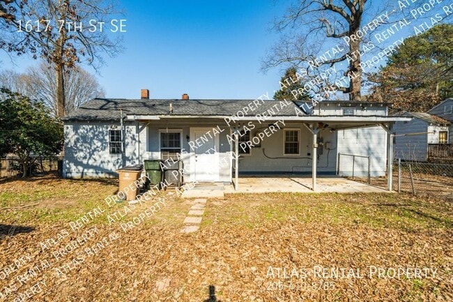 Photo - 1617 7th St SE