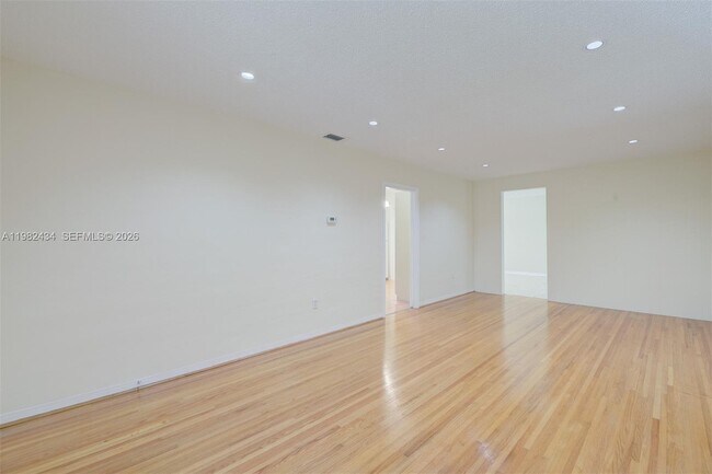 Photo - 229 Candia Ave