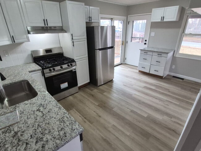 Photo - 2345 Teakwood Manor Dr