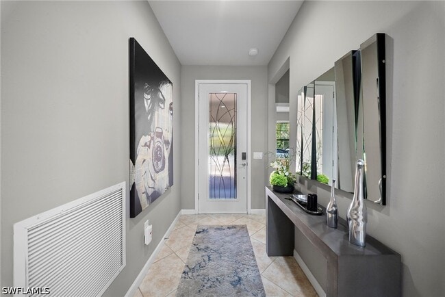 Photo - 7052 Live Oak Dr