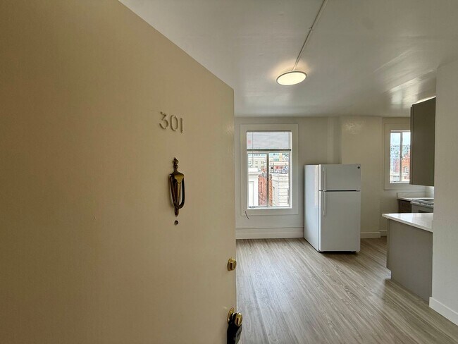 Photo - 757 Jackson St Unit 301