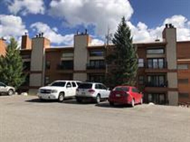 Photo - Wildernest 2 Bedroom 2 Bathroom includes all utilities!  Flexible lease terms.