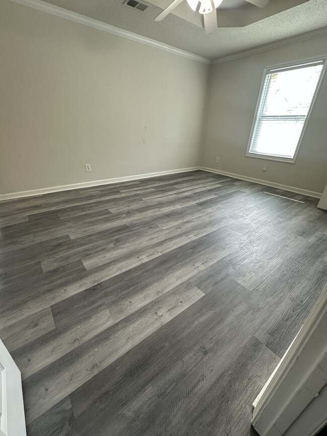 Photo - 5635 Austin Garner Rd