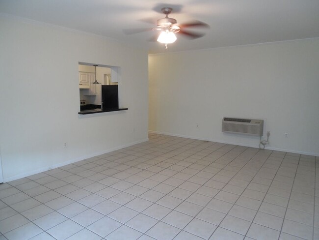 Photo - N256 Unit 5334 - A