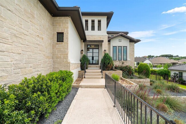 Photo - 702 Serene Estates Dr
