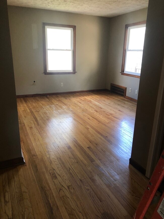 Photo - 1141 S 31st St