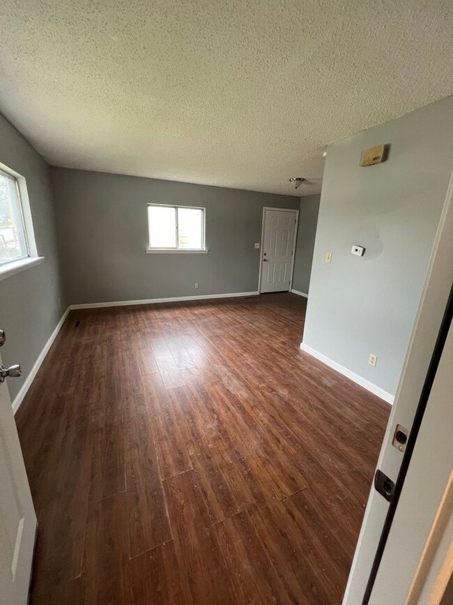 Photo - 1 bed/1 bath duplex Unit 2305 N Prospect Ave - A