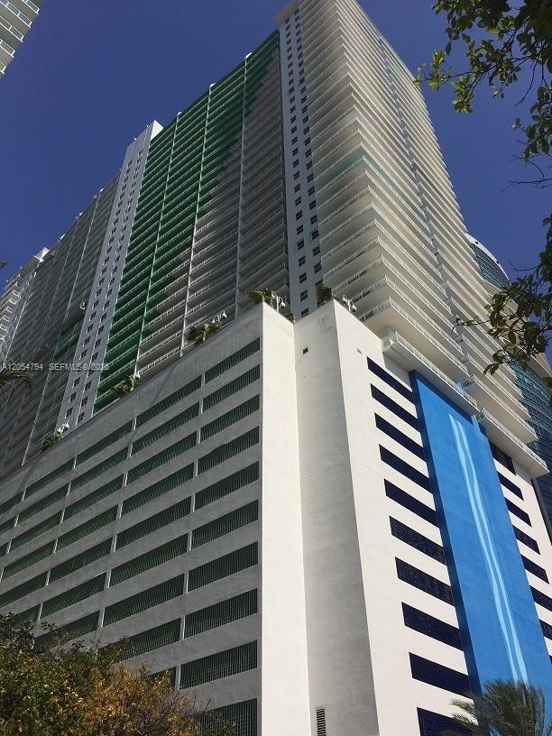Building Photo - 1200 Brickell Bay Dr Unit 3317