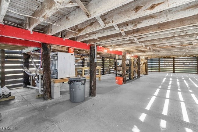 Photo - 5731 Lauder St