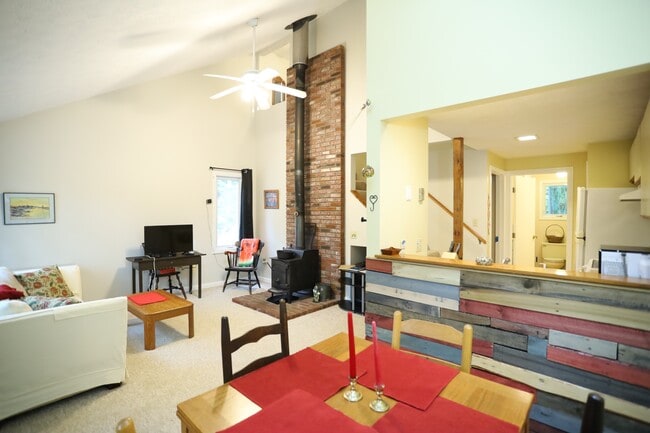 Building Photo - 94 River Run Rd Rental