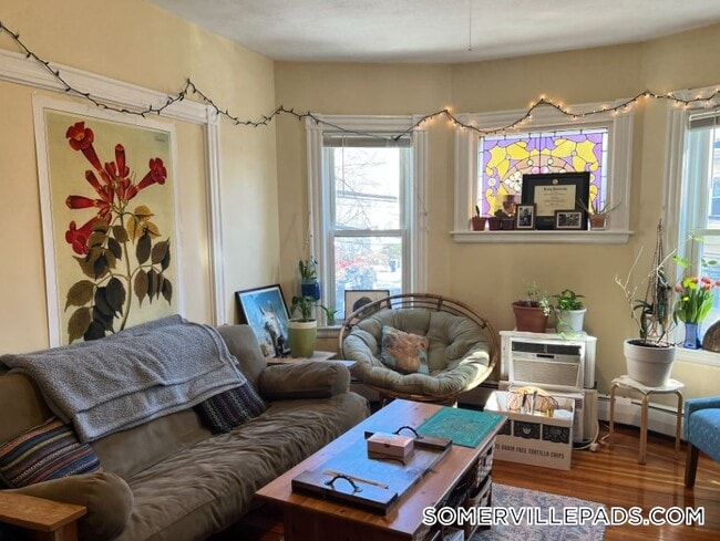 Photo - 2 Gilson Terrace Unit 2