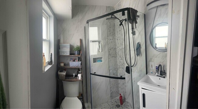 Photo - 134-14 135th Ave Unidad 134-14 135th Avenue