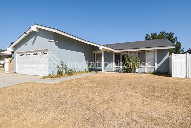 Photo - 1565 Mariposa Dr House