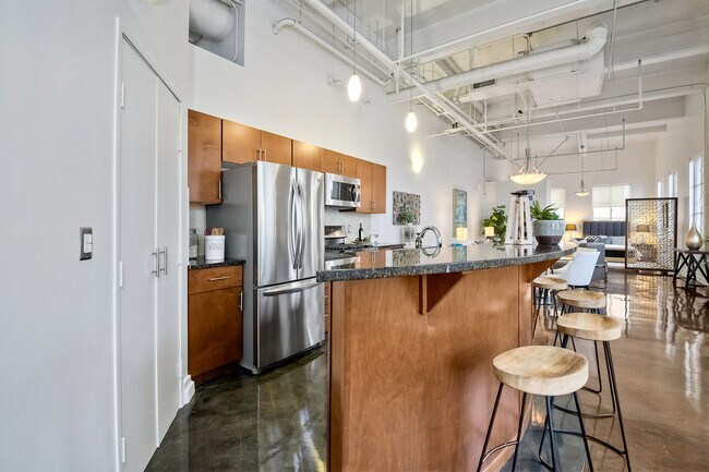 Photo - 950 Sixth Ave
