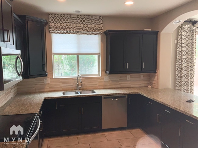 Photo - 9430 S 34th Ln