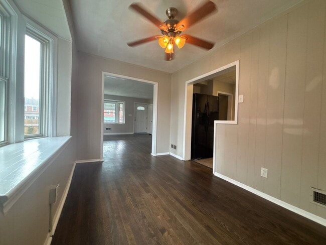 Photo - Stunning Three Bedroom Home In Essex