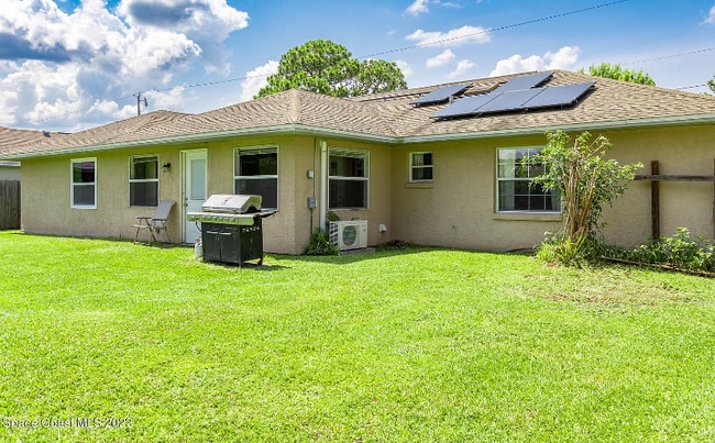 5655 Datura St